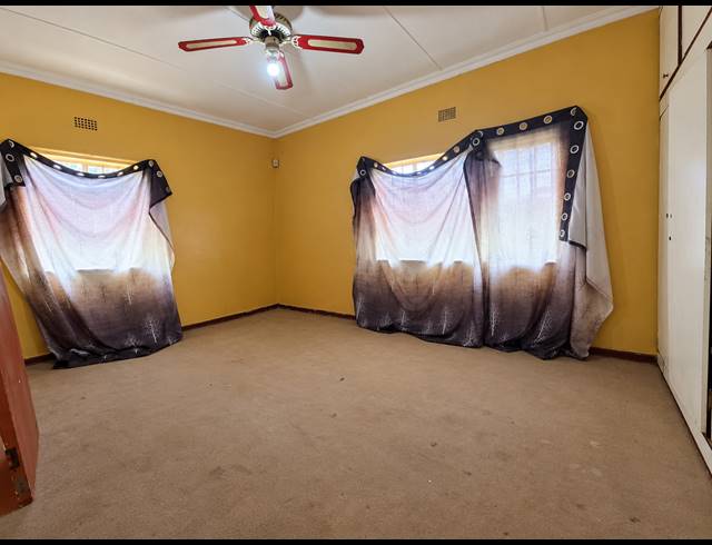 3 BEDROOM HOUSE FOR SALE IN VANDERBIJLPARK CW 6